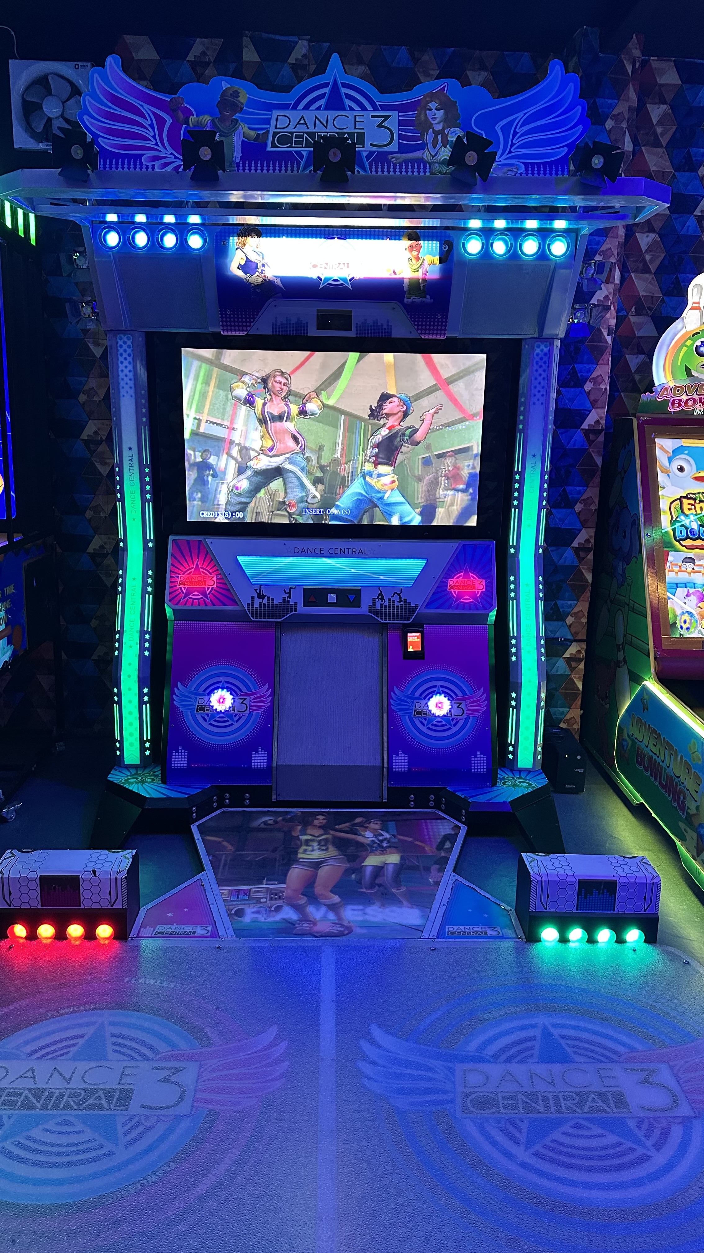 Arcade game at Game Hub